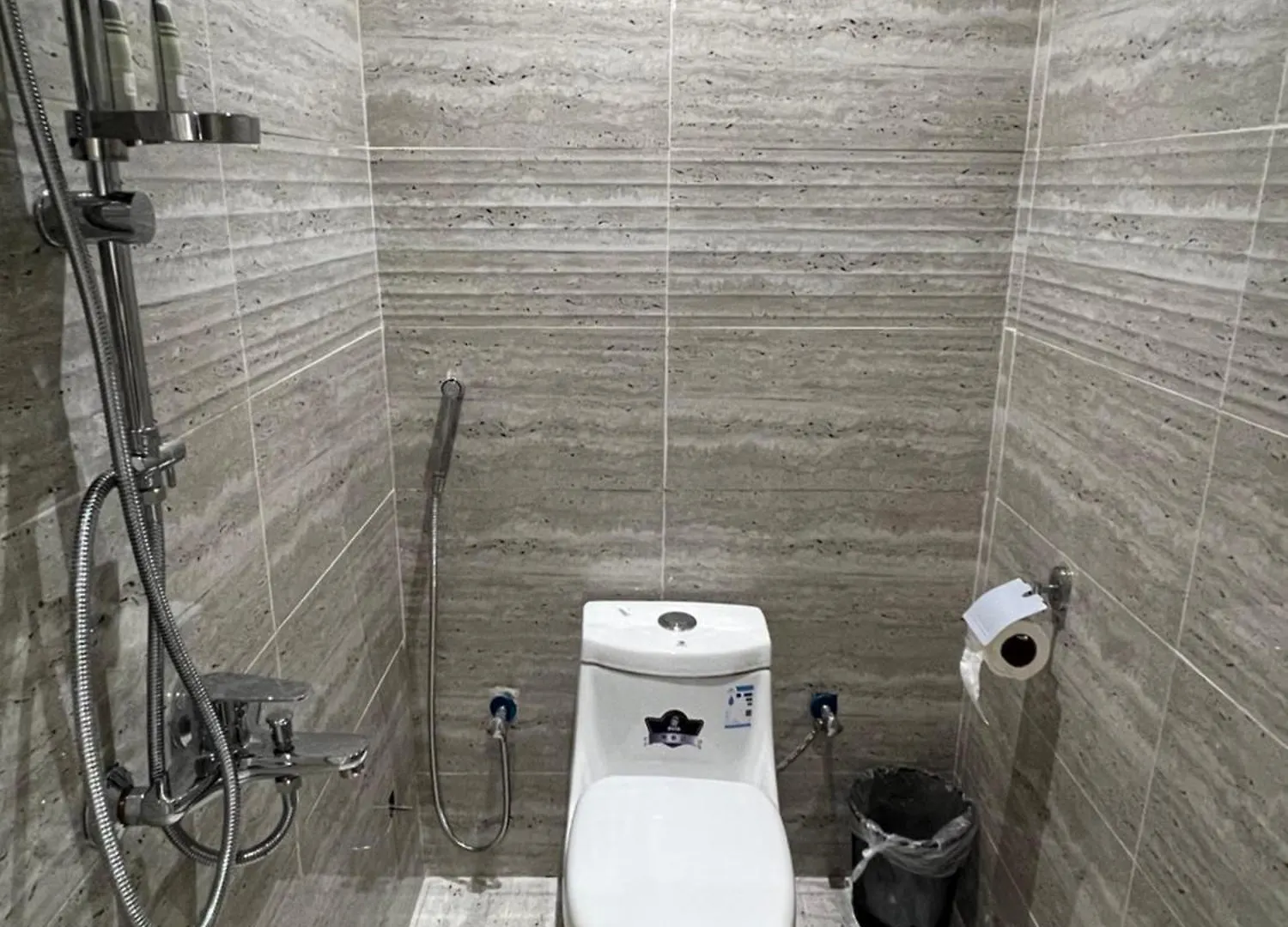 شقة واسعة غرفة نوم وصالة في الصحافة دخول ذاتي A Cozy One Bedroom Apartment In Alsahafa With Self Entry Riad